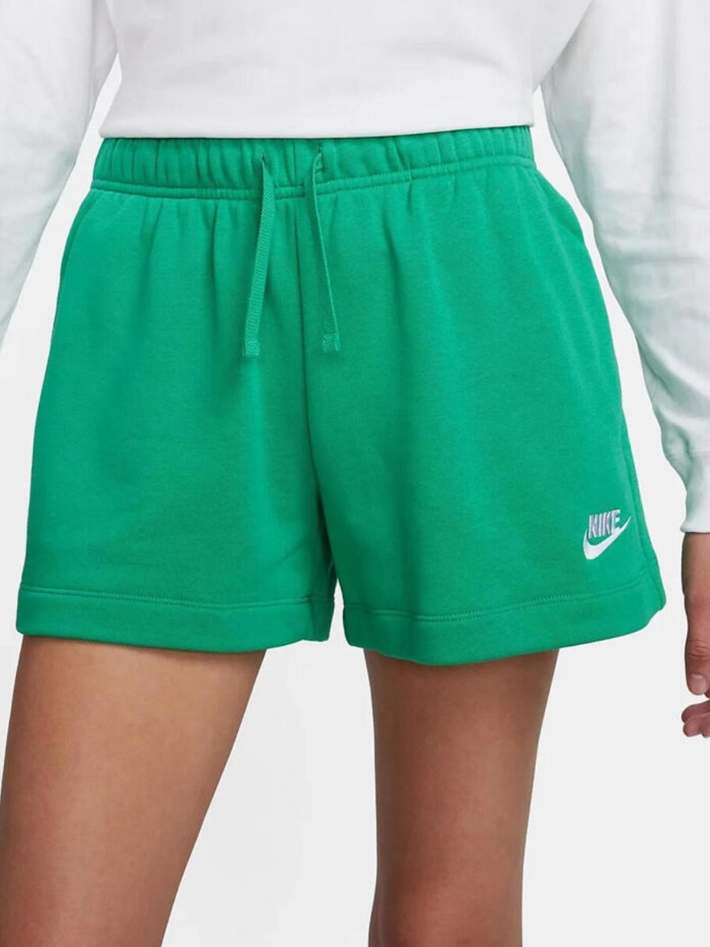 NIKE DQ5802-324 Club Fleece Mid-Rise
Shorts Green Size XL